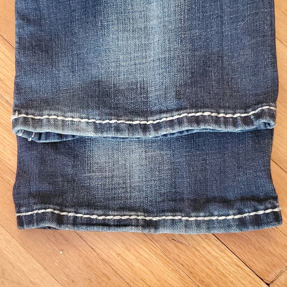 Rock n' roll cowgirl jeans